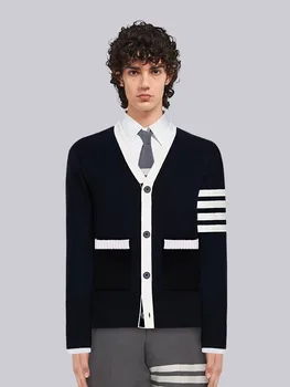 Трендовый мужской свитер TB THOM с V-образным вырезом и 4-полосным Рисунком в белую полоску, Кардиган на пуговицах в корейском стиле, Вязаные пальто с длинными рукавами в тон