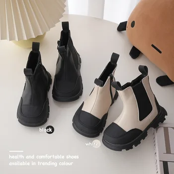 2023 Новая детская Плюшевая обувь Ботинки Челси для девочек Контрастные по цвету Ботильоны для мальчиков Детская Противоскользящая обувь с высоким берцем на мягкой подошве